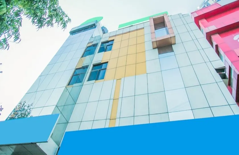 Western Suites Hotel / Spa - Image 1