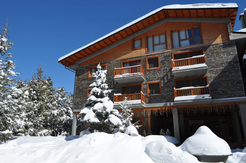 Apartamentos Solineu - Image 1