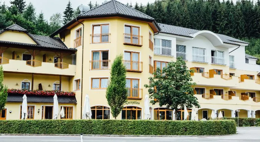 Wellnesshotel Aumühle - Image 1