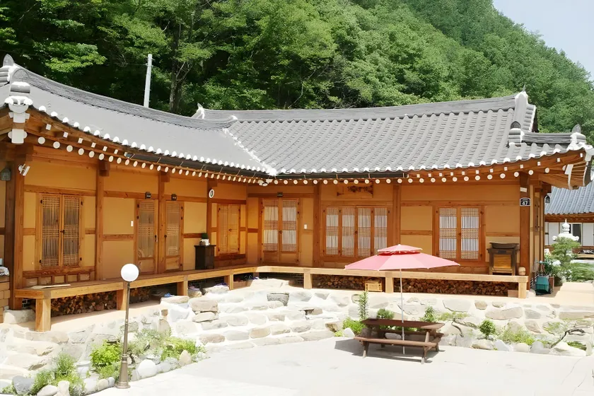 Danyang Gahyunjung - Image 1