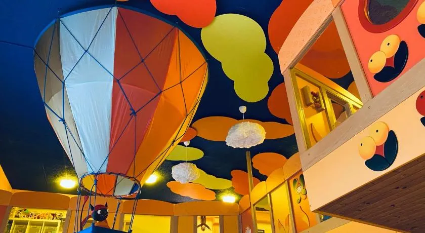 Hotel Peklo pro rodiny s dětmi - Image 1