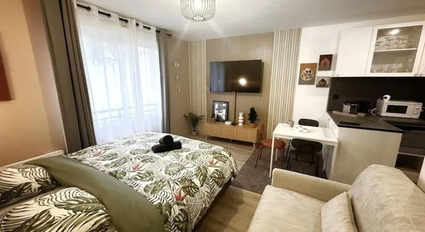 La Croix Blanche - Studio Cosy - Place de parking - Image 1