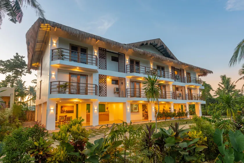 Siargao Lisuga Hotel - Image 1