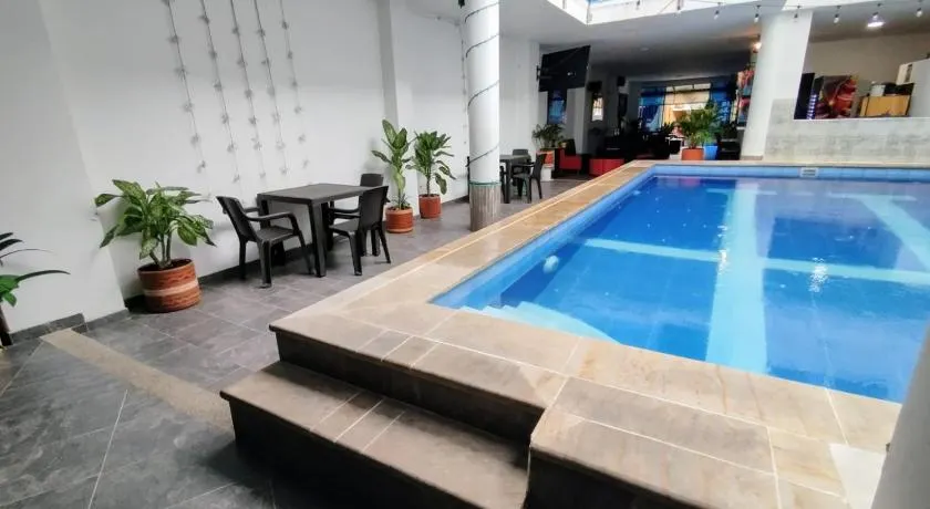 Hotel Brisas del Salazar Villeta - Image 1