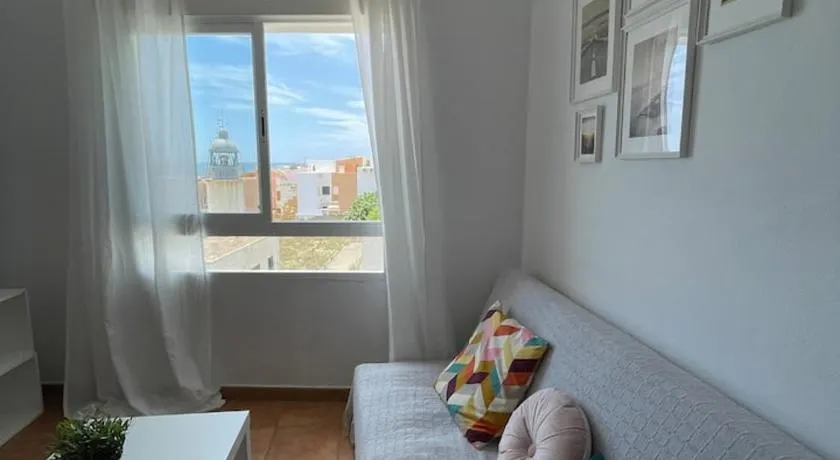Apartamento y Piso frente al mar con vistas en Garrucha - Image 1