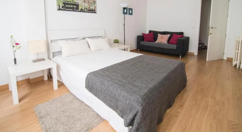 APARTAMENTO 3 HAB MADRID CENTRO - Image 1