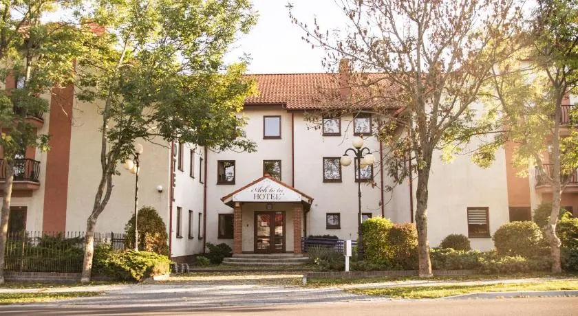 Hotel Ach To Tu - Image 1