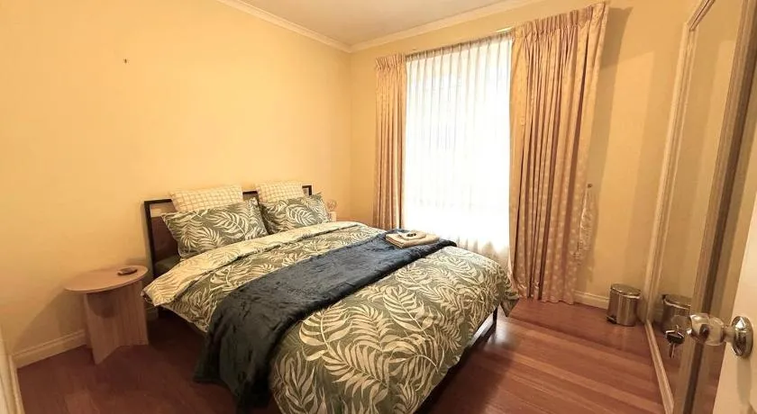 Private Room Shared House Bentleigh near train - Image 1