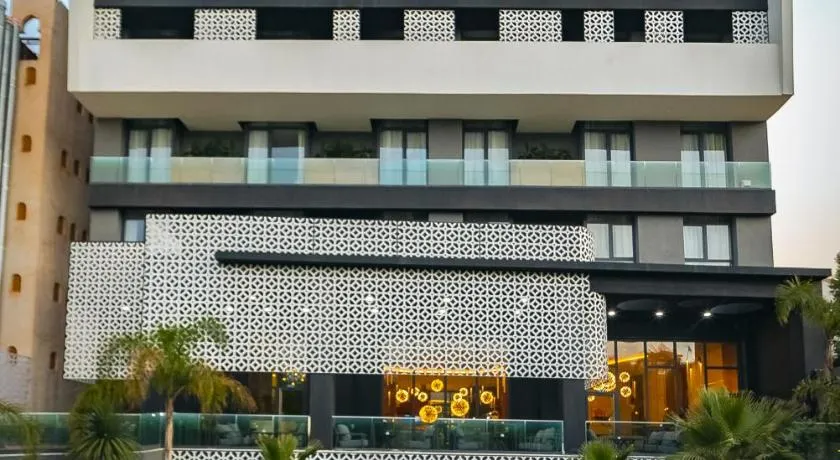 AD HOTEL HYDRA - Image 1