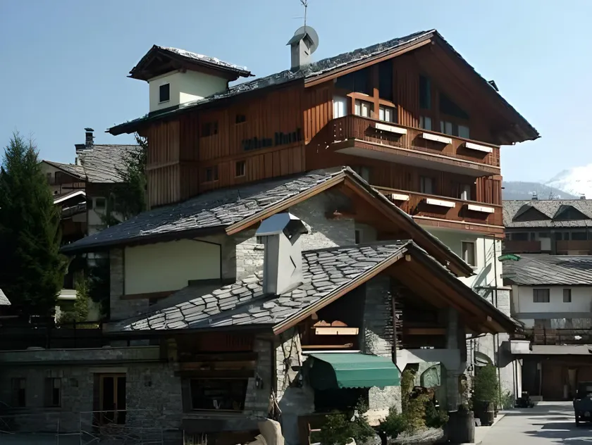 Hotel Walser Courmayeur - Image 1