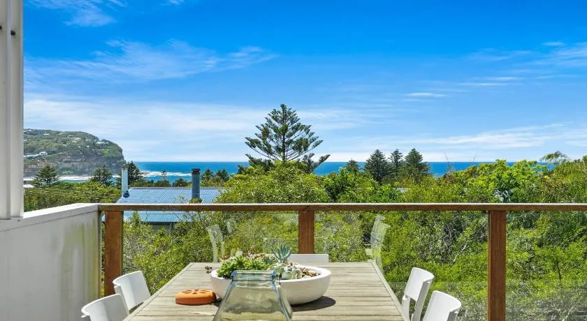 Kookaburra Retreat at Macmasters Beach - Image 1