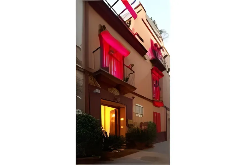 La Casa del Maestro Boutique - Image 1