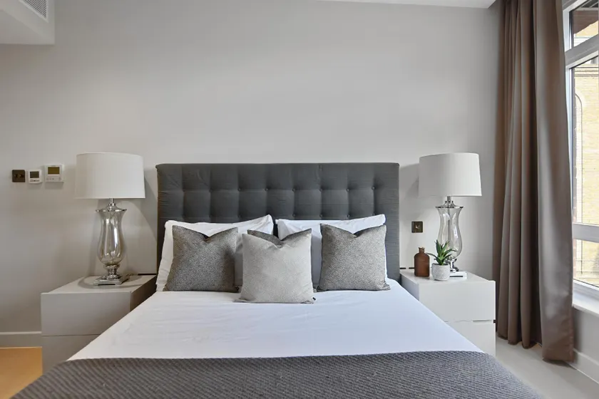 Vauxhall Bridge Road by Aeria Apartments - Image 1