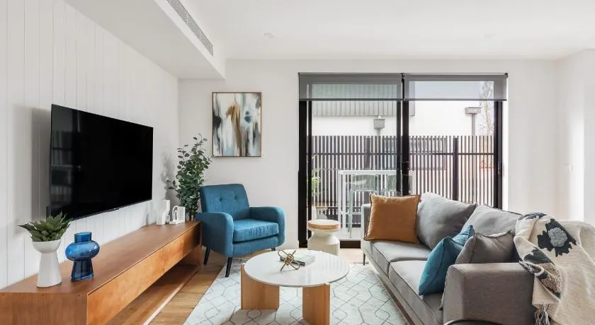Docker Street Apartments by Urban Rest - Image 1
