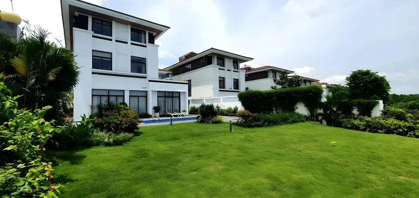 FLC villa 617 golf & resort view Ha long bay - Image 1
