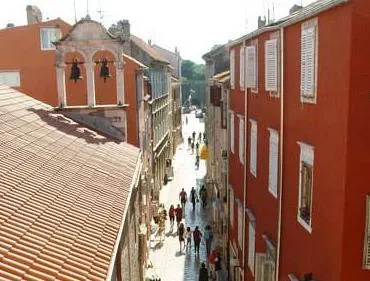 Old Town Paradise - Image 1