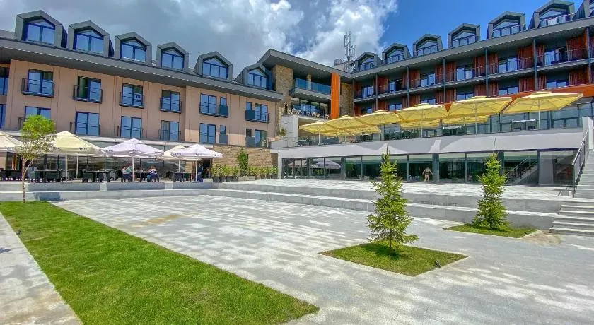 Hotel Crni Vrh - Image 1