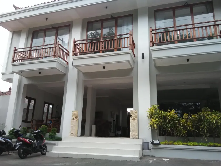 Wahyu Dana - Image 1