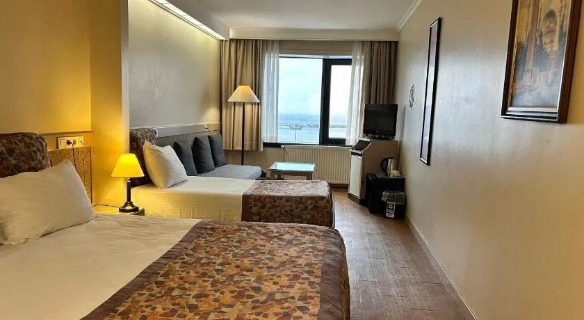 Kadıköy Rıhtım Hotel - Image 1