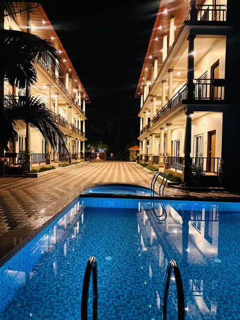 Prakruti Resort - Image 1
