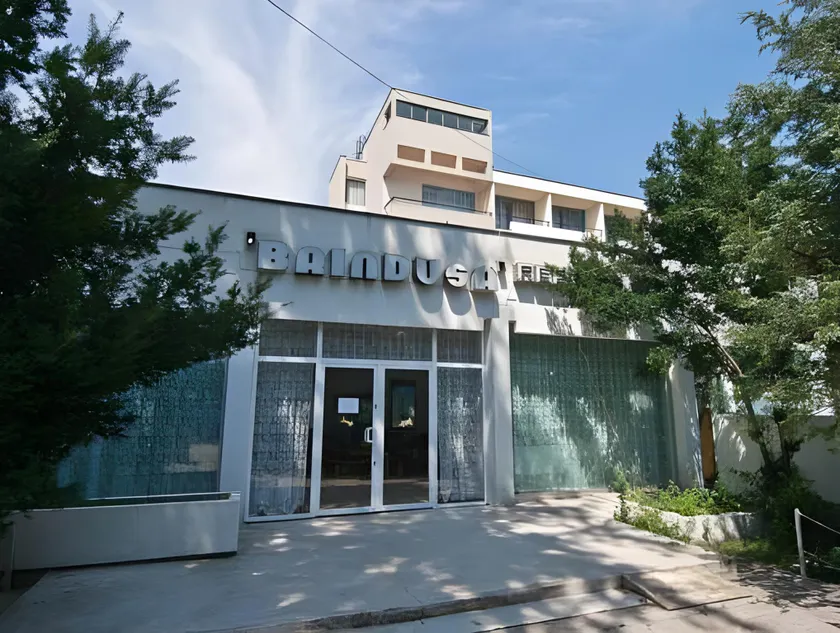 Hotel Carmen - Image 1
