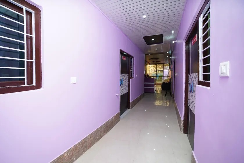 OYO Hotel Tanvit Inn - Image 1