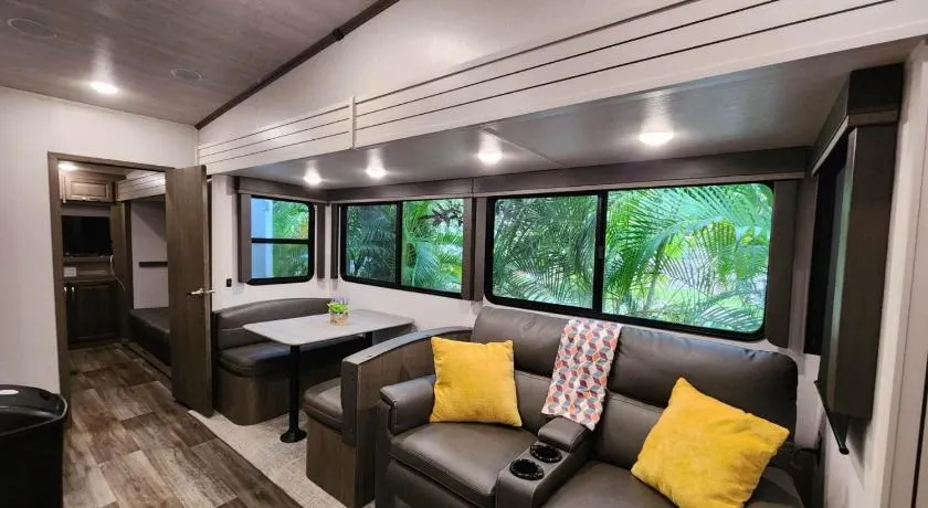 RV Rental at River Ranch, 2Bed/2Ba! 251 - Image 1
