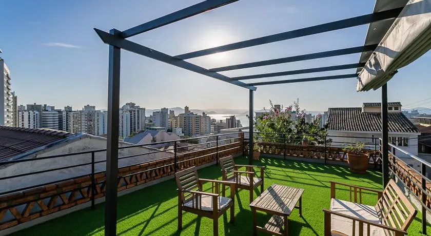 Abaporu Art Hostel - Image 1