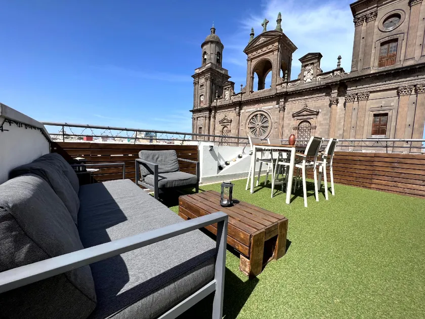 Santa Ana Suite & Rooms - Image 1