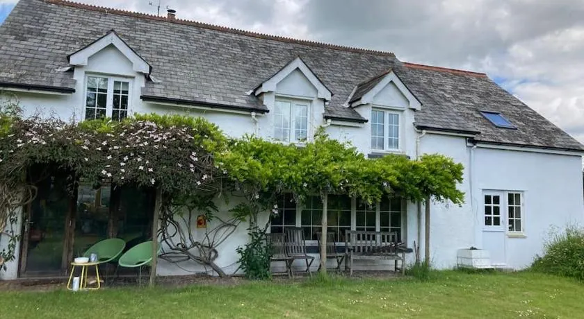 Rural Devon retreat in stunning Exe Valley. - Image 1