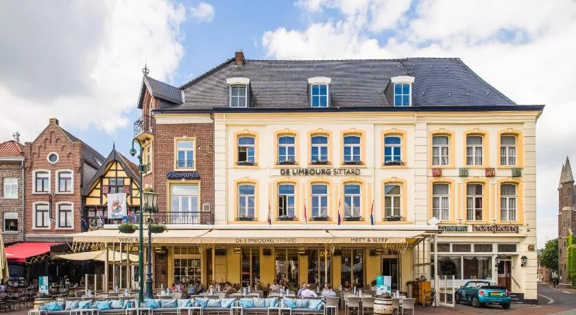 Hotel De Limbourg - Image 1