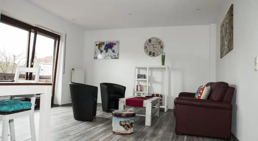 EXKLUSIVE Ferienwohnung mit Balkon, 2 Schlafzimmer im HAUS SERTÜRNER - Image 1