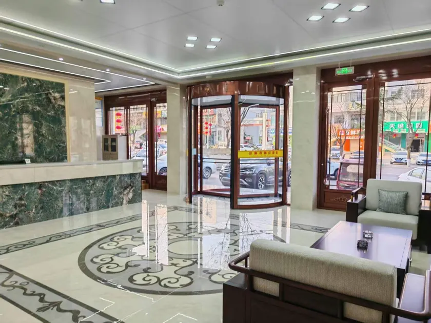 Jingyuan Hotel - Image 1