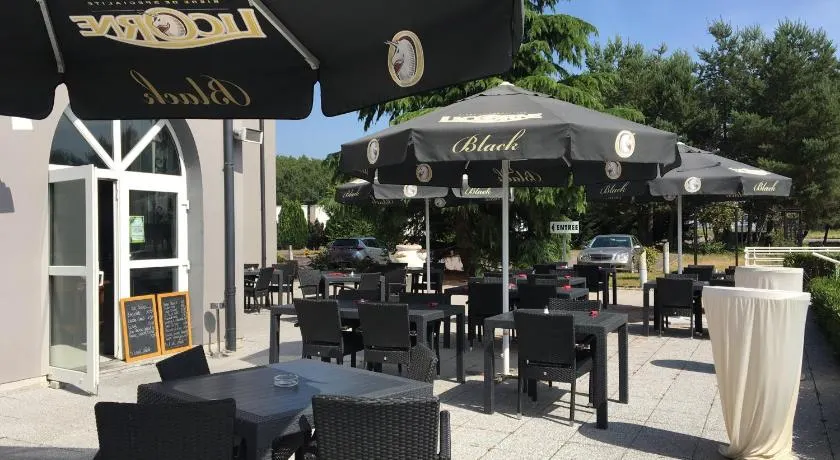Hôtel Restaurant de L'Europort - Image 1