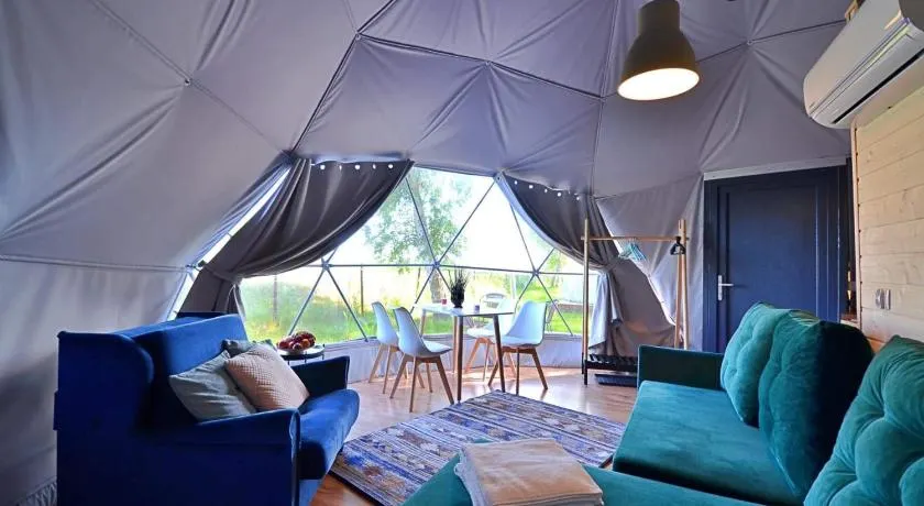Slowly Glamping Osada Nad Wodą - Image 1