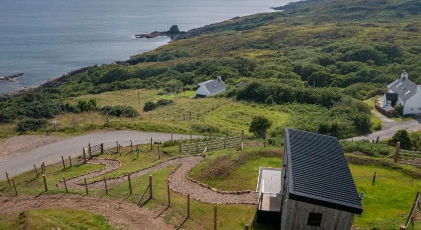 Hut on the Hill - Image 1