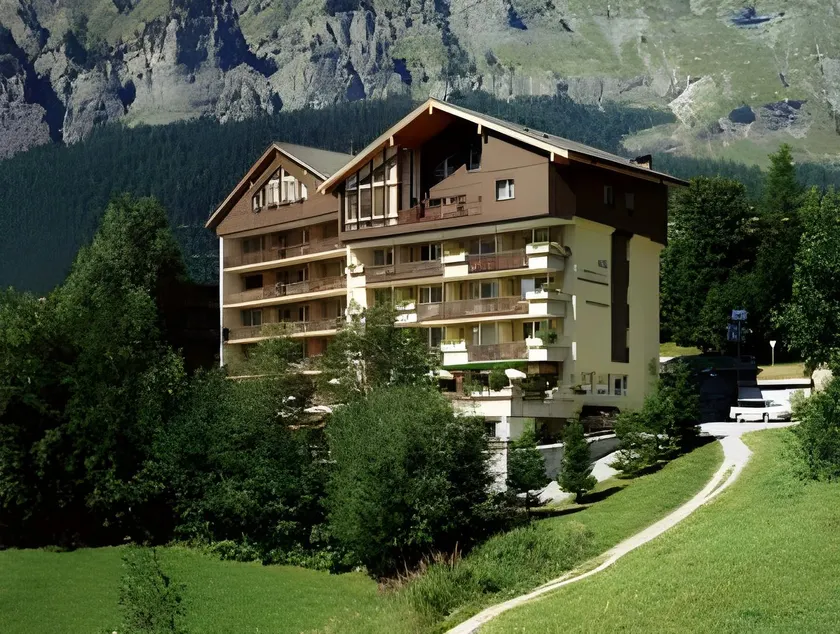 Hotel Alfa Superieur - Leukerbad-Therme - Image 1