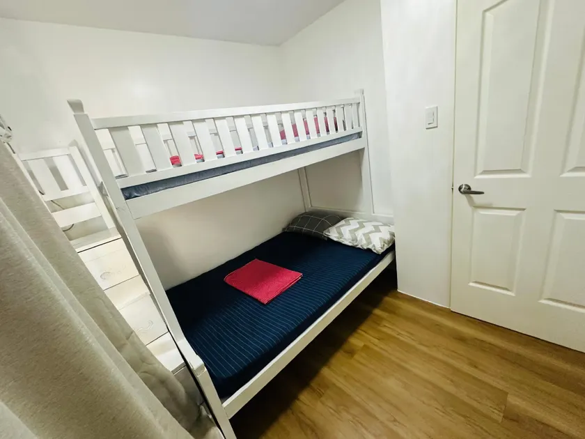Cozy 4 Bedroom Diamond Heights Near Airport & Sta Lucia Mall - Image 1