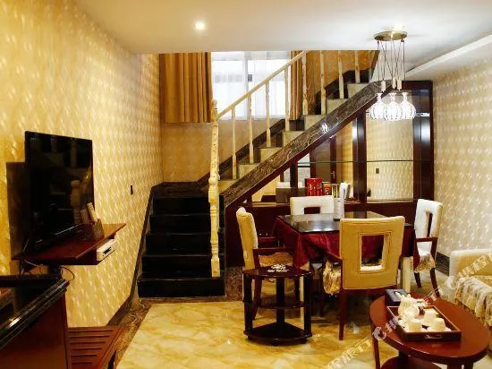 Rong Yi Hotel - Image 1
