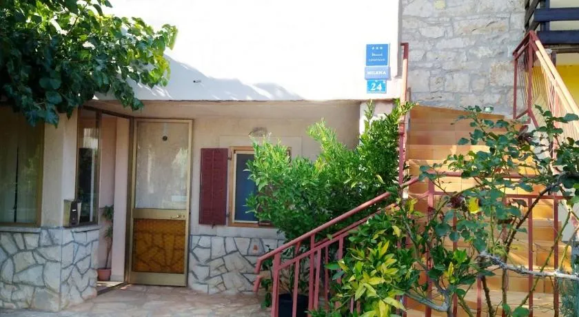 Apartments With Parking Space Babici, Umag - 22437 - Image 1