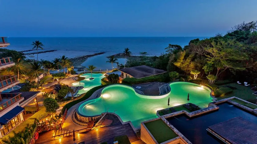 Luaana@CasaVela - 2BR Apartment with Ocean View - Image 1