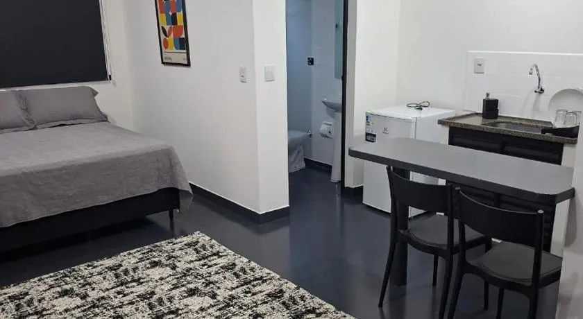 Peter Apart Hotel - Image 1