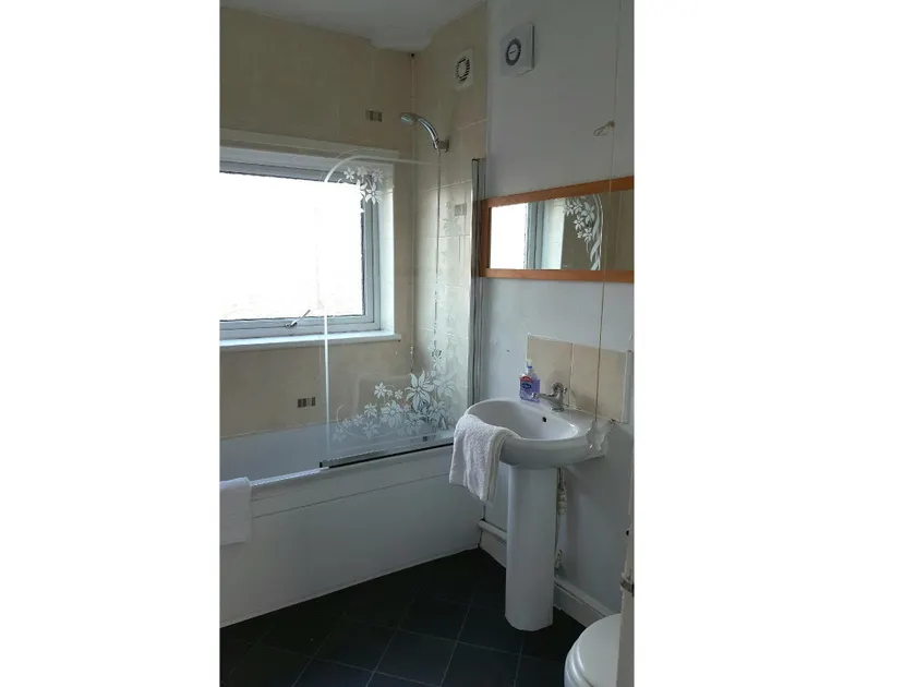 Oaklands Avenue - Image 1
