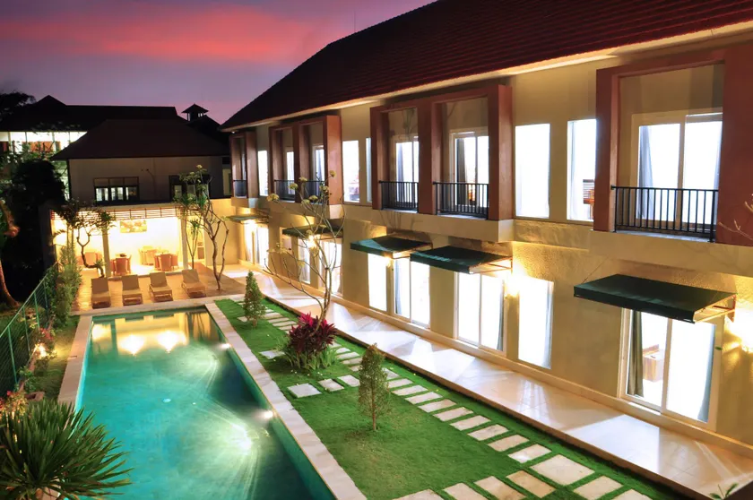 Villa Tangtu Beach Inn - Image 1