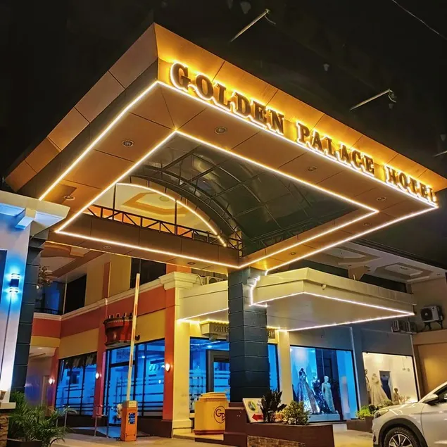 GOLDEN PALACE HOTEL - Image 1