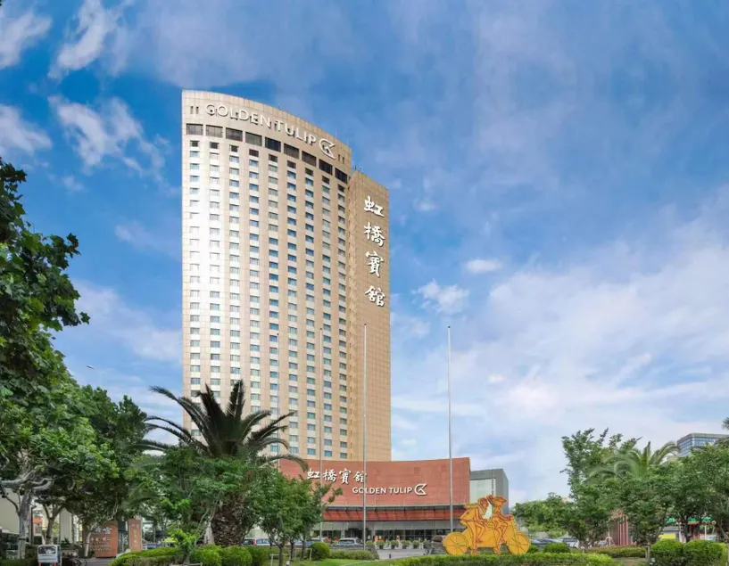 Golden Tulip Shanghai Hongqiao- A Louvre Hotel - Image 1