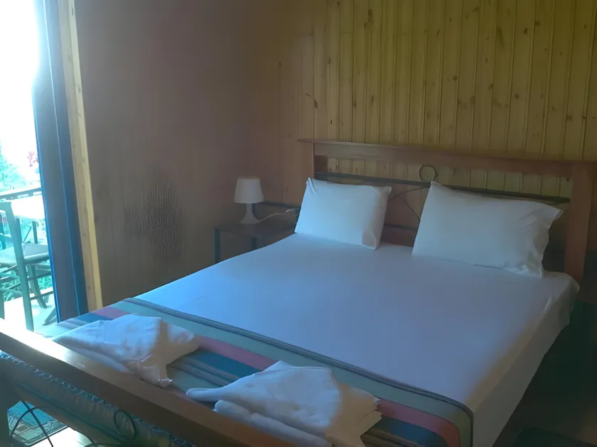 9 Musses Hotel Apartments - Image 1