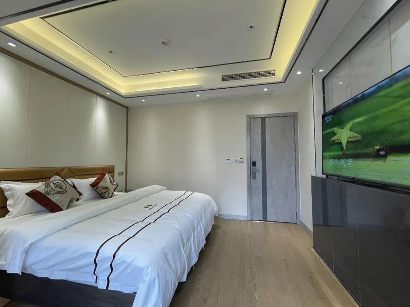 Anshan Hotel - Image 1