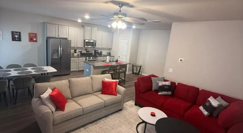 Stay in a brand new townhome in Winder! - Image 1