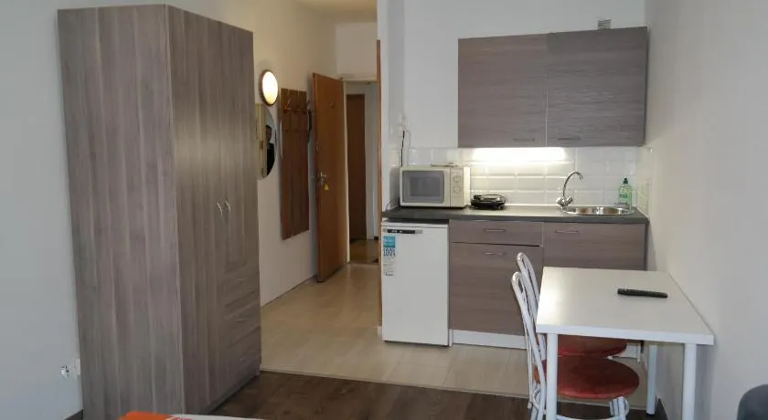 West City Apartments - Image 1